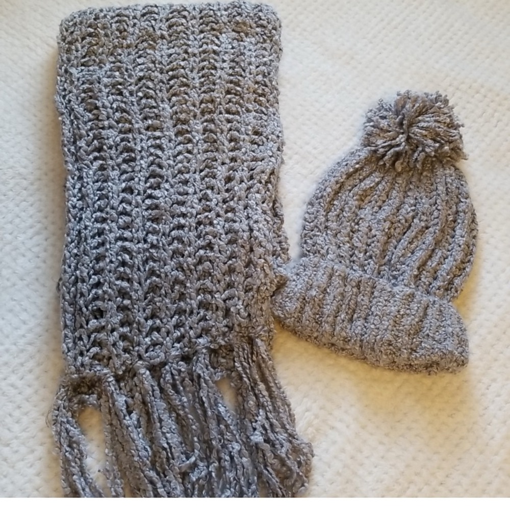 Marcus Adler Cozy Gray Knit Scarf and Beanie Set
